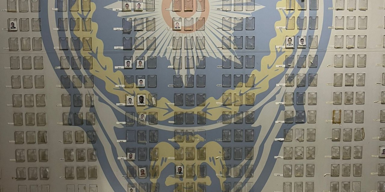 Kadına Şiddet İhbarına Giden Polis, Uyuşturucu Madde Ele Geçirdi: 3 Gözaltı