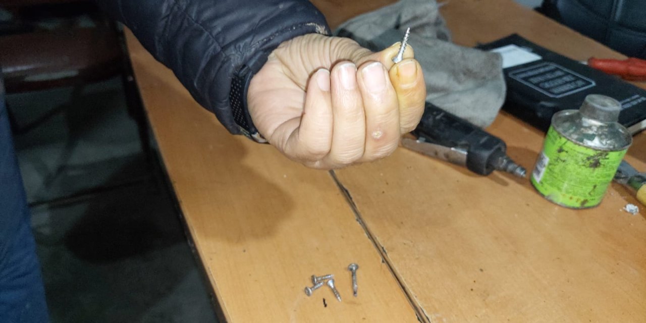 Yola Dökülen 'Vida', Sürücülere Zor Anlar Yaşattı