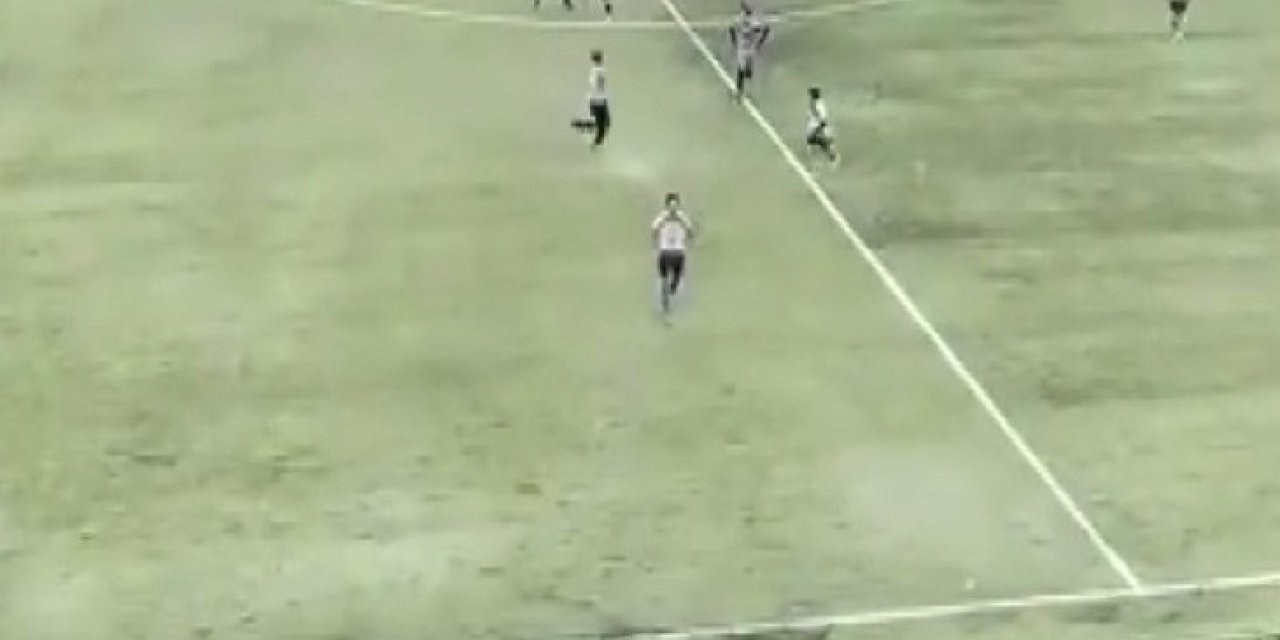 Güngören'de Taraflar Sahaya Girdi: 13 Yaşındaki Çocuklar Darbedildi