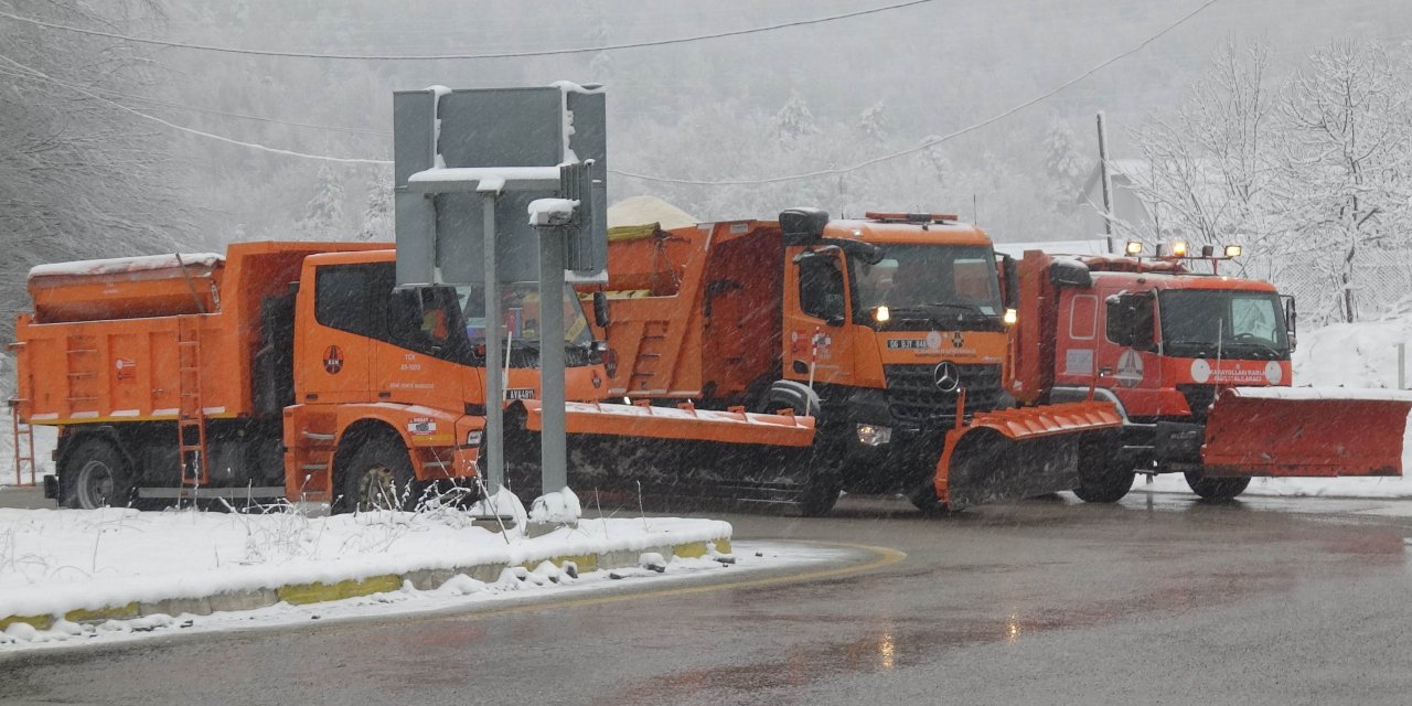 Bolu Dağı'nda Hafif Kar Yağışı
