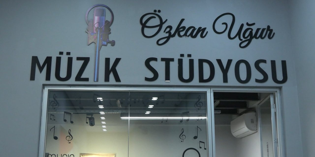 Özkan Uğur'un Adı Müzik Stüdyosunda Yaşatılacak