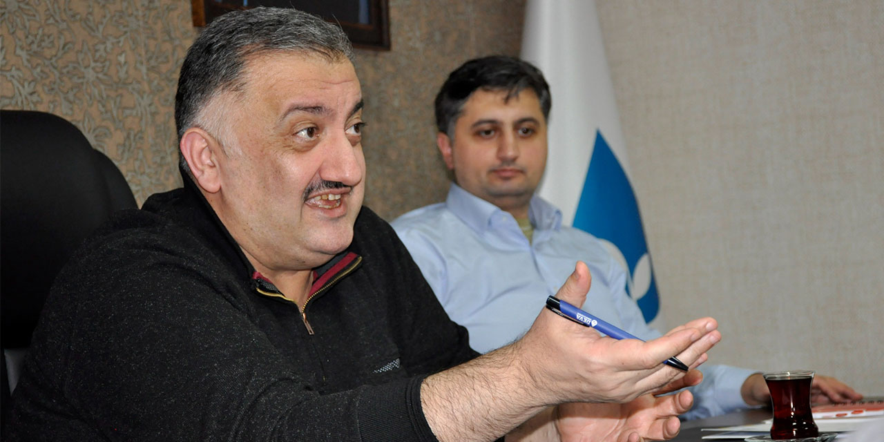 Karal Memleketi Rize'de Konuştu: Bu seçimde bir başkasının koltuk değneği değil, sahada hücumda olacağız