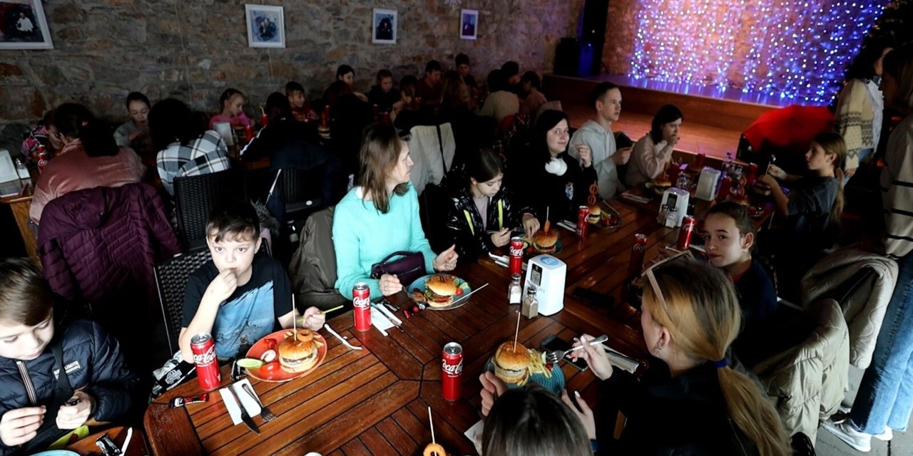 Ukraynalı Çocuklar, Bodrum'da