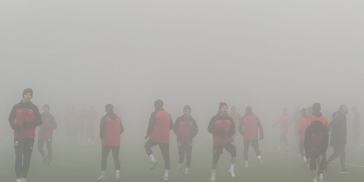 Mardinspor, İkinci Devre Hazırlığını Yoğun Sis Altındaki İdmanla Sürdürdü