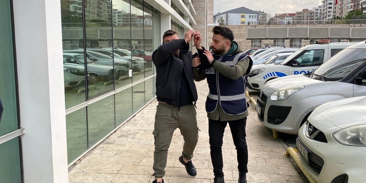 Otomobil Tamirhanesinden 400 Bin Liralık Hırsızlıkta 2 Kardeşe Gözaltı