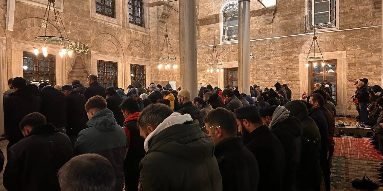 Eyüpsultan'da Şehitler İçin Dua Edildi