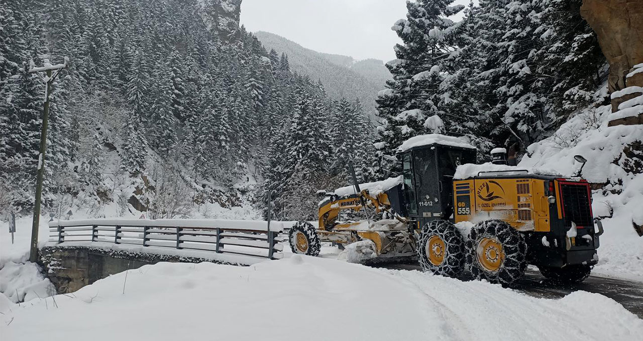 Rize’de 110 Köy Yolu Yeniden Ulaşıma Açıldı