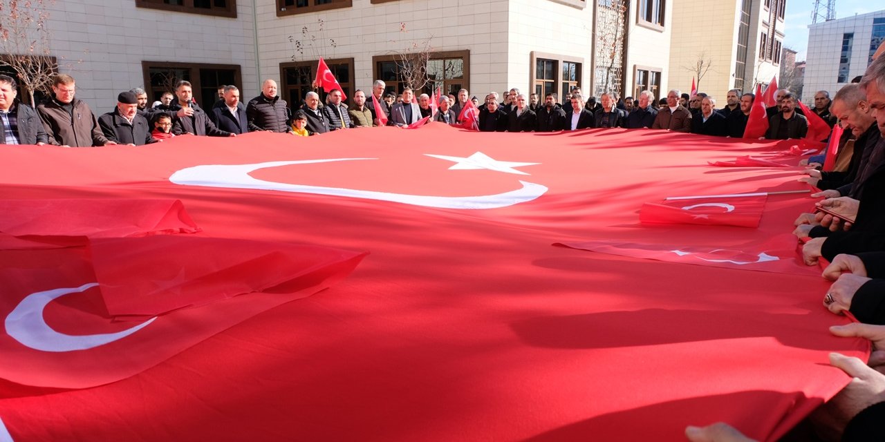 Bingöl'de 'Teröre Lanet' Eylemi