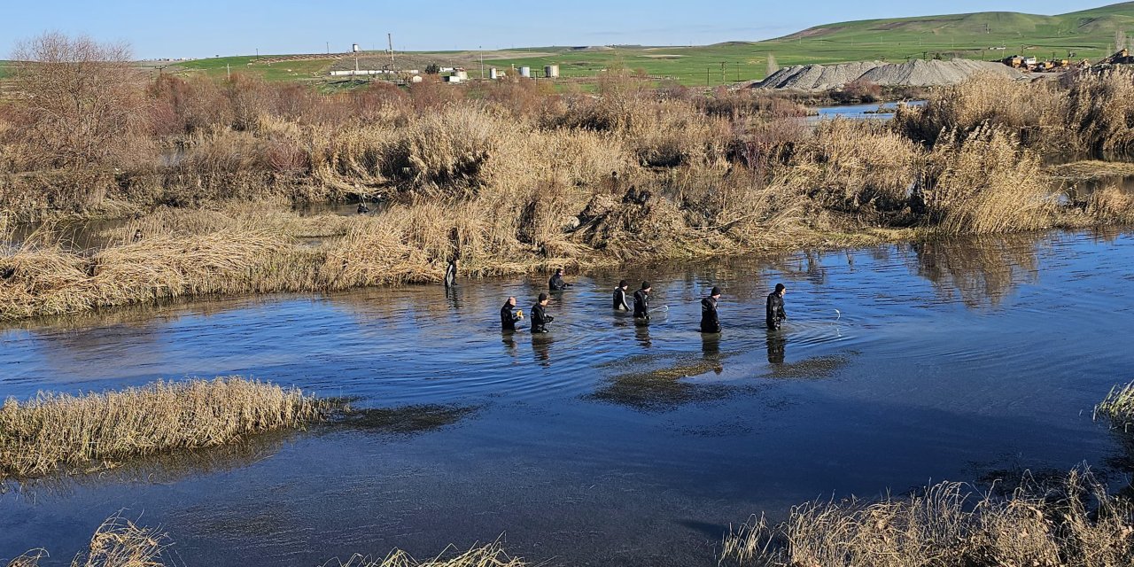 Diyarbakır’da Kayıp Çiftçiyi Arama Çalımaları 6’ncı Gününde