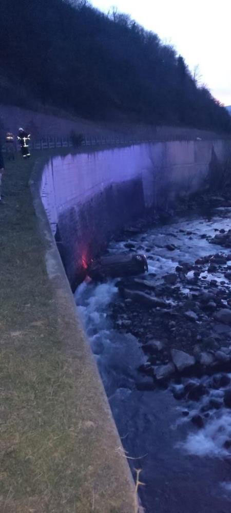 Trabzon'da trafik kazası: 1'i çocuk 4 yaralı