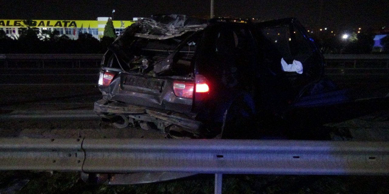 Makas Atarken Kaza Yaptı; Yaralı Arkadaşını Bırakıp Kaçtı
