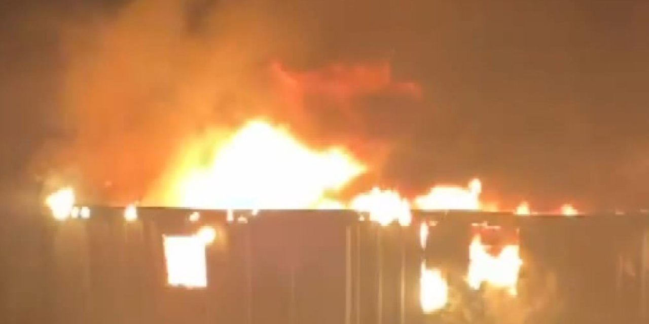 Beylikdüzü'nde Atölyede Çıkan Yangın Söndürüldü