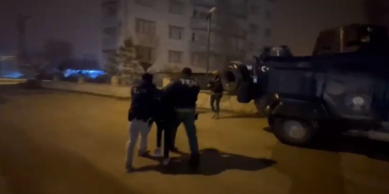 Şehitlere Yönelik Provokatif Paylaşım Yapan 18 Şüpheliye Gözaltı