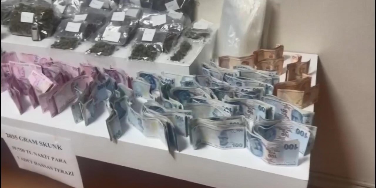 Üsküdar'da Uyuşturucu Ticareti Yapan Şüpheli Tutuklandı