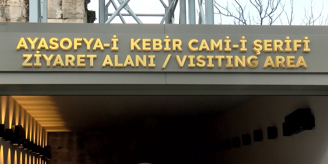 Ayasofya'ya Giriş Yabancı Turiste 25 Euro Oldu