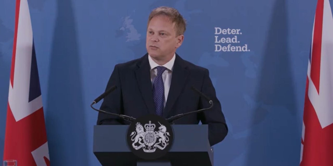 İngiltere Savunma Bakanı Shapps: Artık Yeter Dedik Ve Husilere Darbe İndirildi