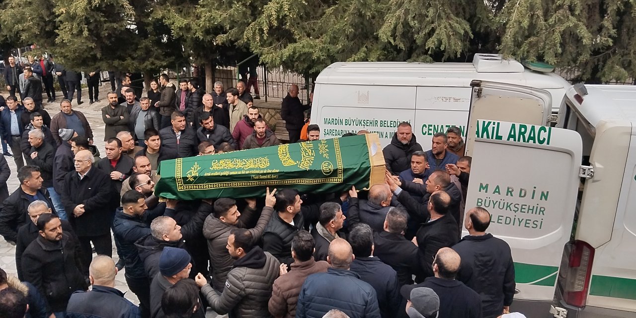 Anne Ve Kızının Öldüğü Kazada, Tır Şoförü Kırmızı Işık İhlali Yapmış