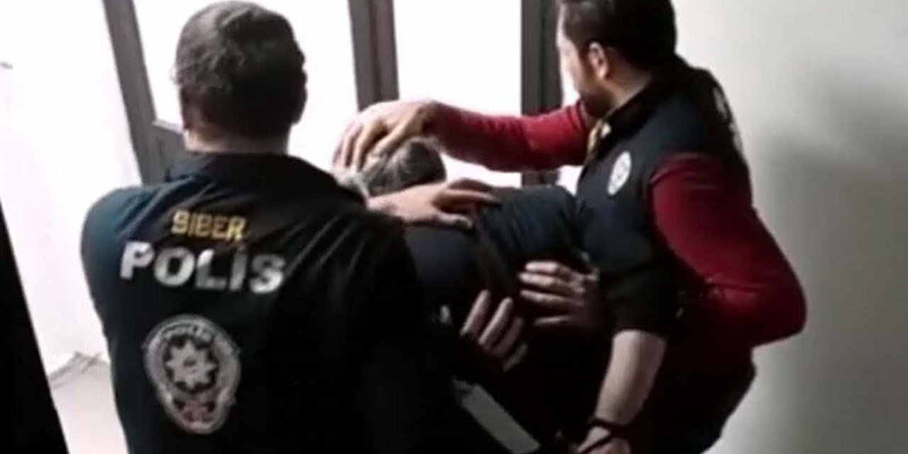 Lüks Otomobil Firmasının Kopya Sitesiyle Dolandırıcılığa 5 Tutuklama