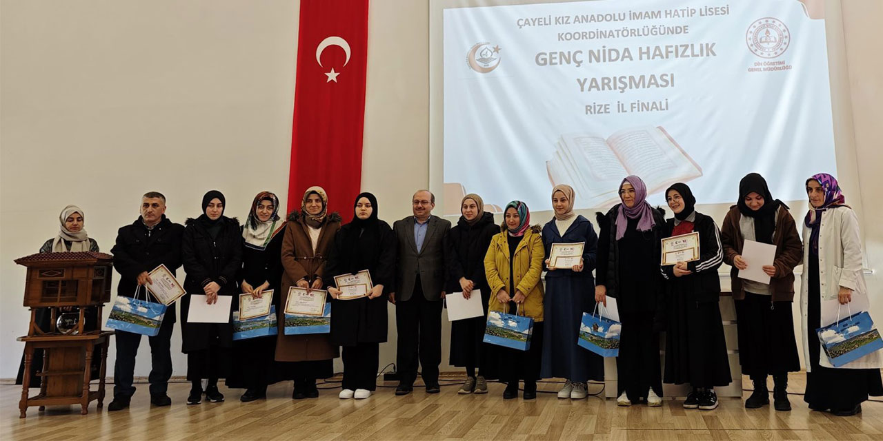 Rize'de Genç Nidâ Hafızlık Yarışması Sonuçlandı