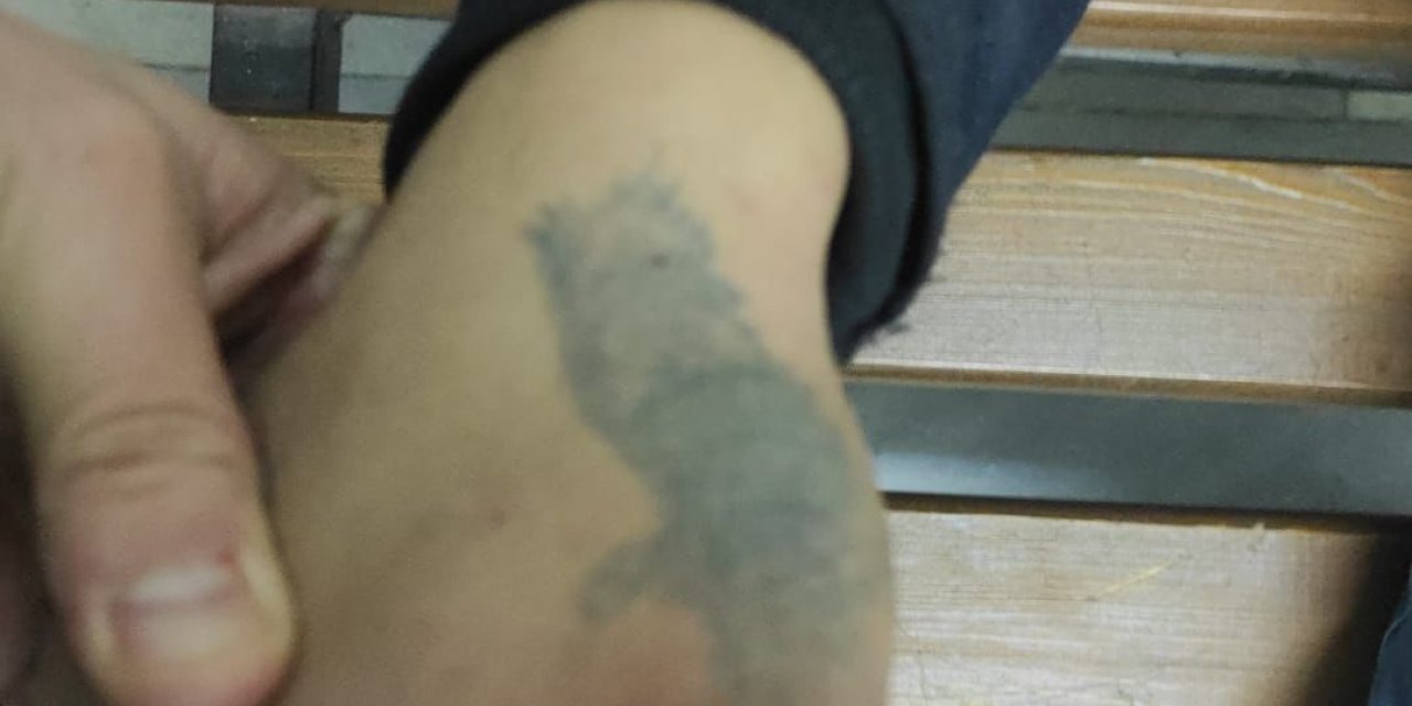 İş Yerindeki Güvenlik Kamerasını Çalan Şüpheli Elindeki Dövmeden Yakalandı