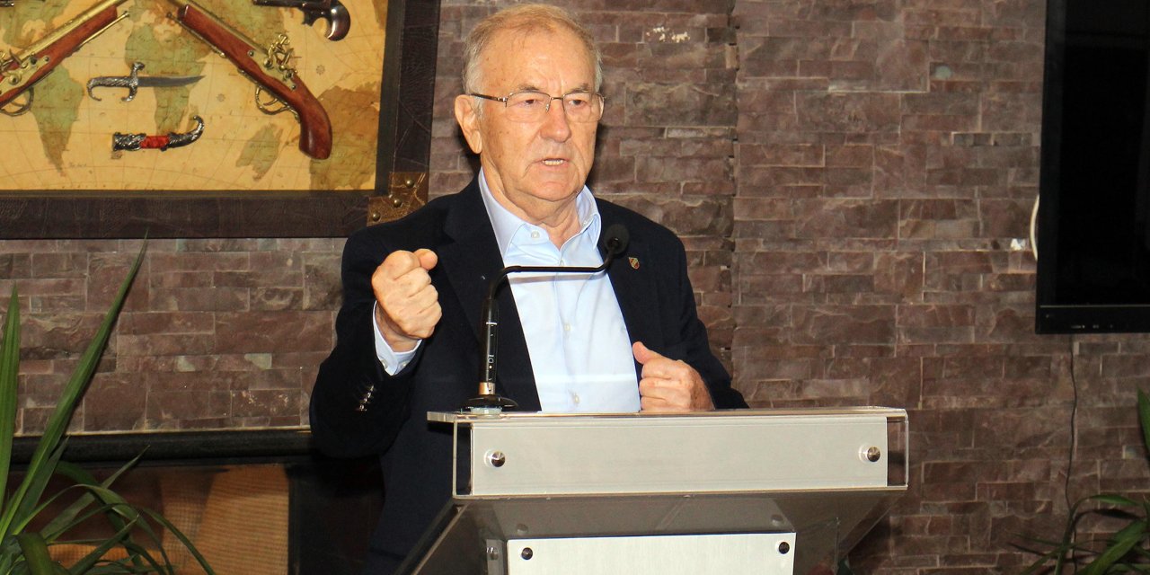 Karşıyaka'da Danışma Kurulu Başkanı Hasan Denizkurdu Oldu