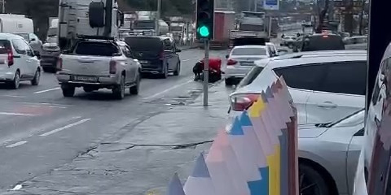 Esenyurt'ta Cadde Ortasında Gasp - 1