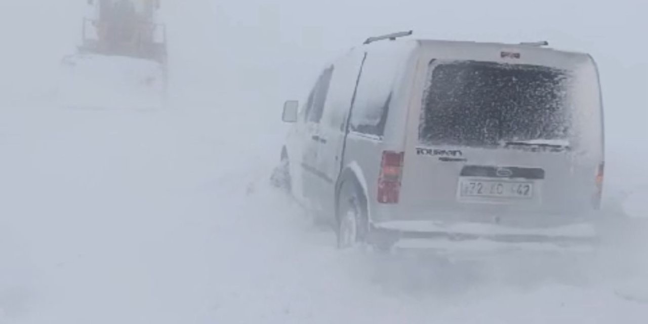 Muş-mutki Karayolunda Mahsur Kalan 70 Kişi Kurtarıldı