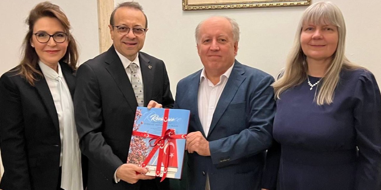 Nazım Hikmet Prag’da Anıldı