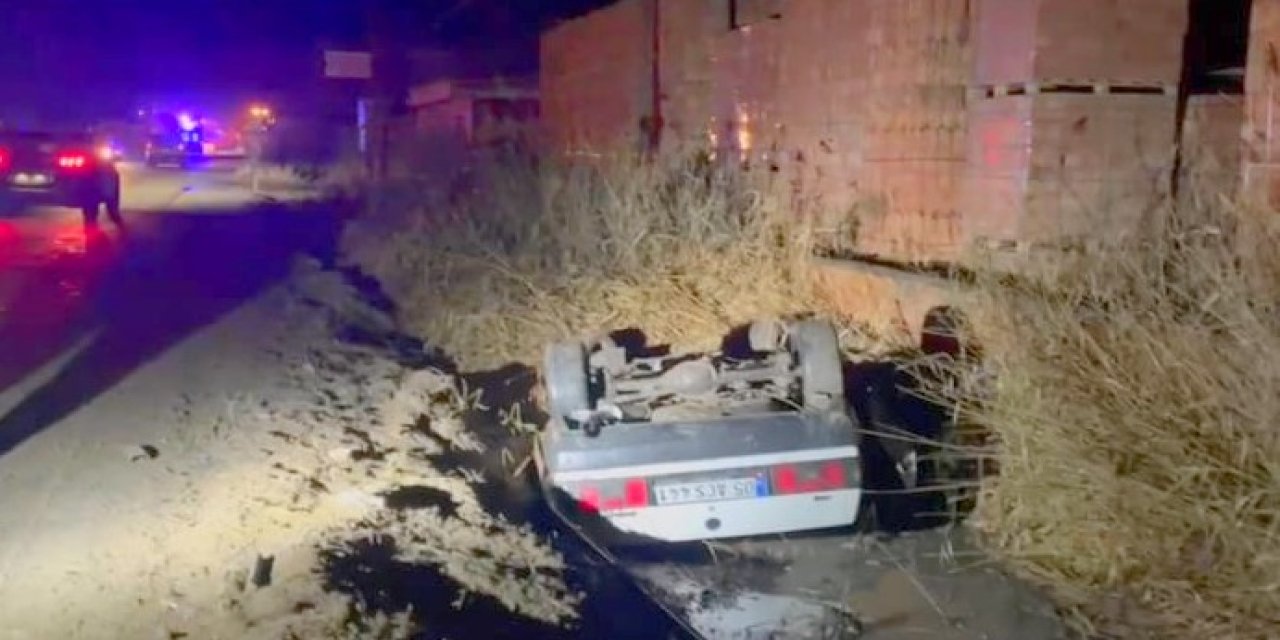 Köpeklere Çarpmamak İçin Manevra Yapan Sürücünün Otomobili Takla Attı; 3 Yaralı