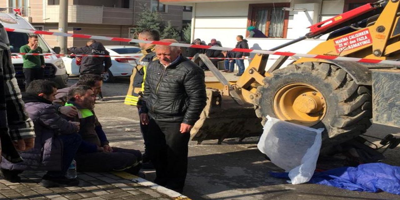 İş Makinesinin Çarptığı Bebek Arabasındaki Elis Ada Öldü, Annesi Ve Kardeşi Yaralandı