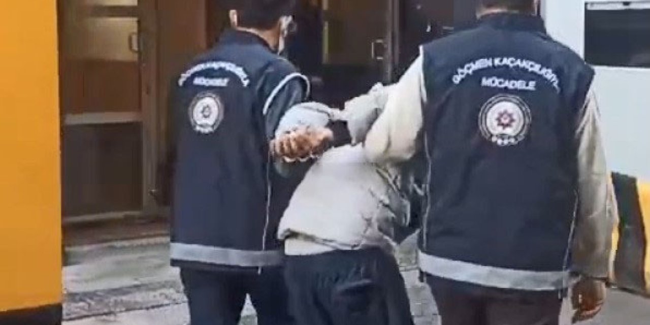 Sokak Ortasında 'Borç' Kavgası, Sopalarla Dövdüler (2)