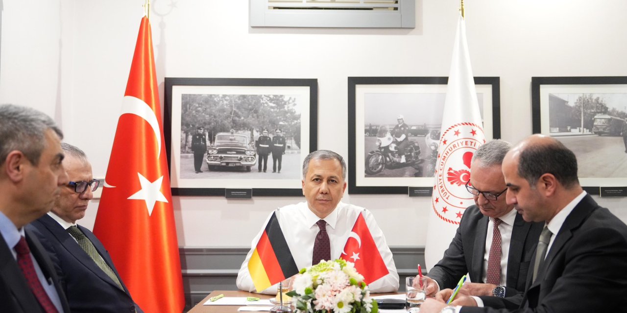 Bakan Yerlikaya, Alman Mevkidaşıyla Görüştü