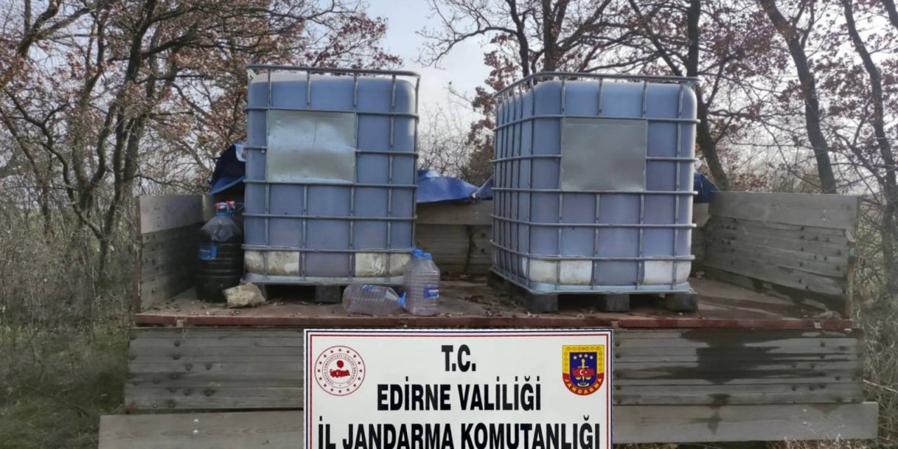 Ormanda 2 Bin 200 Litre Sahte İçki Ele Geçirildi