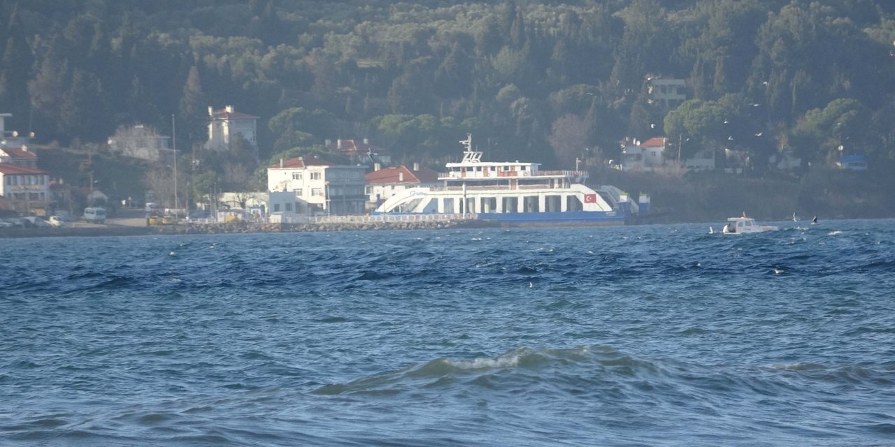 Bozcaada Ve Gökçeada'ya Yarınki Feribot Seferleri İptal Edildi