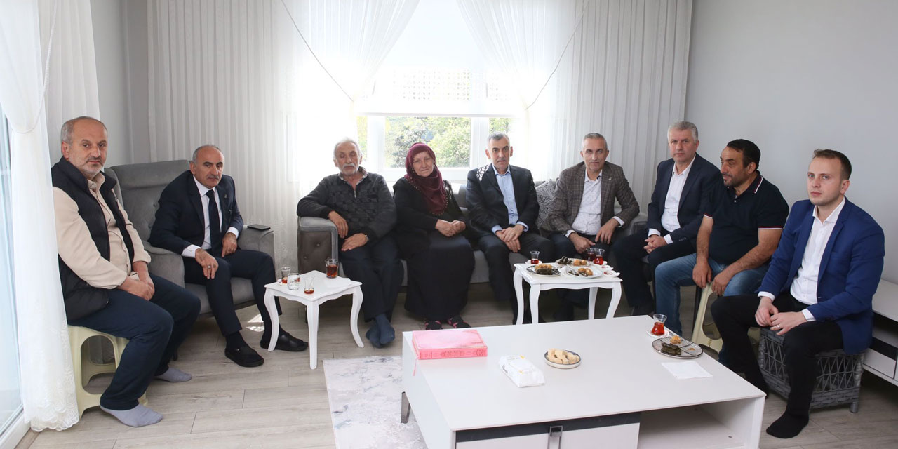 Mertoğlu ve Katmer’den Şehit Ailelerine Bayram Ziyareti