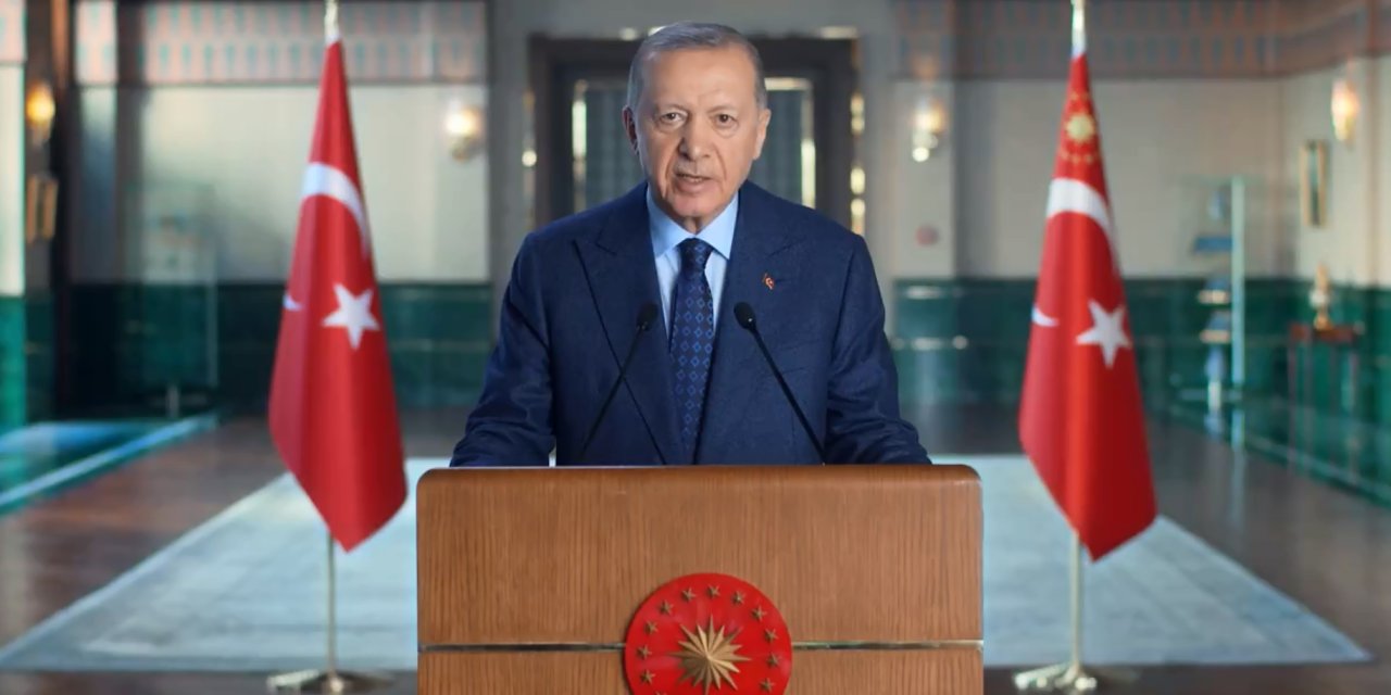 Erdoğan: Cumhuriyetimizin 2'nci Asrına İnsanlı Uzay Göreviyle Adım Atıyoruz