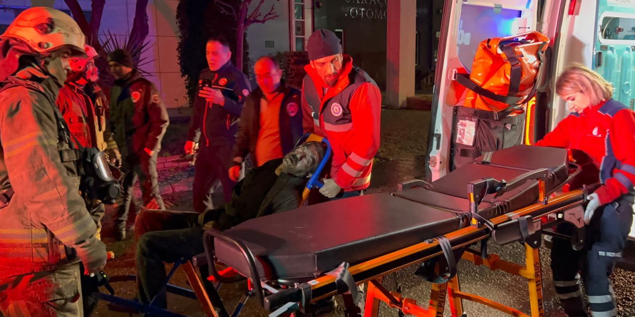 Ümraniye Sanayi Sitesi'nde Yangın: 1 İşçi Dumandan Etkilendi