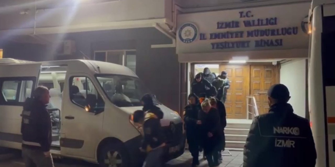 İzmir'deki Uyuşturucu Operasyonu: 61 Tutuklama