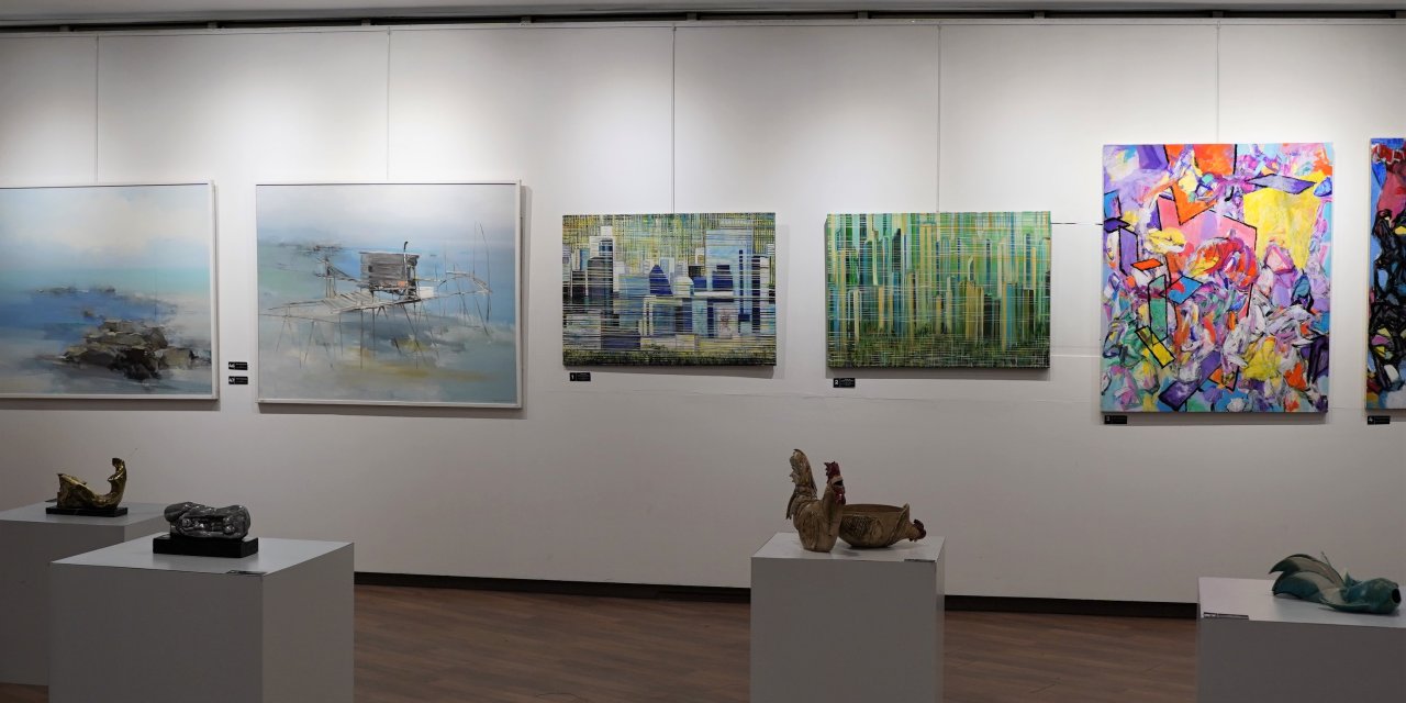 ‘Geçmişten Geleceğe Uluslararası Seçmeler’ Sergisi Sanatseverlerle Buluştu