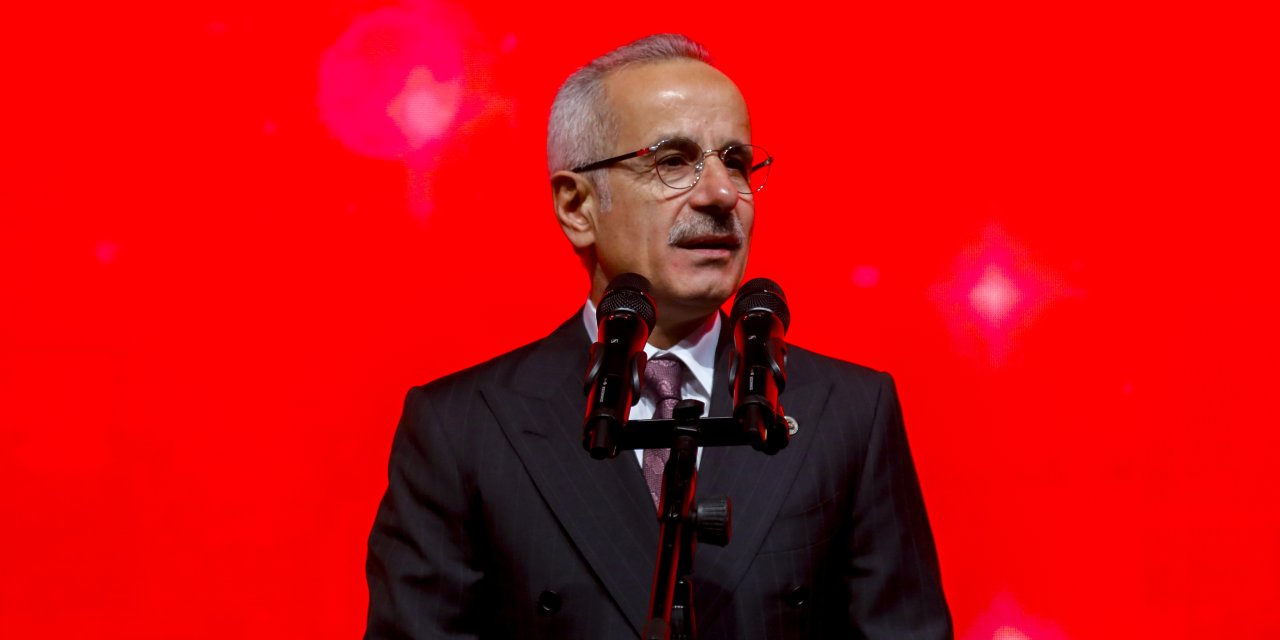 Bakan Uraloğlu: 2023 Yılında Hava Sahamızdan 15 Saniyede Bir Uçak Geçti