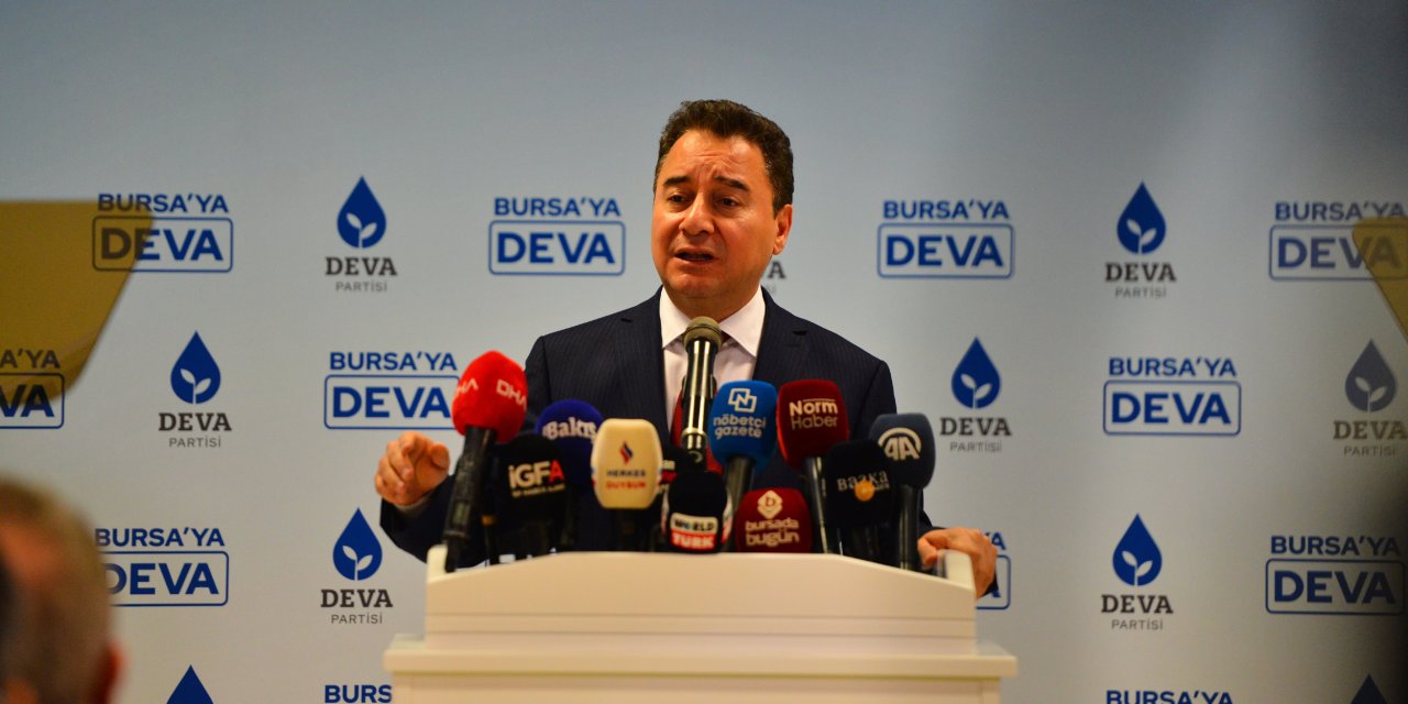 Ali Babacan: Küçük Ortak Yeni Krizler Çıkarma Peşinde