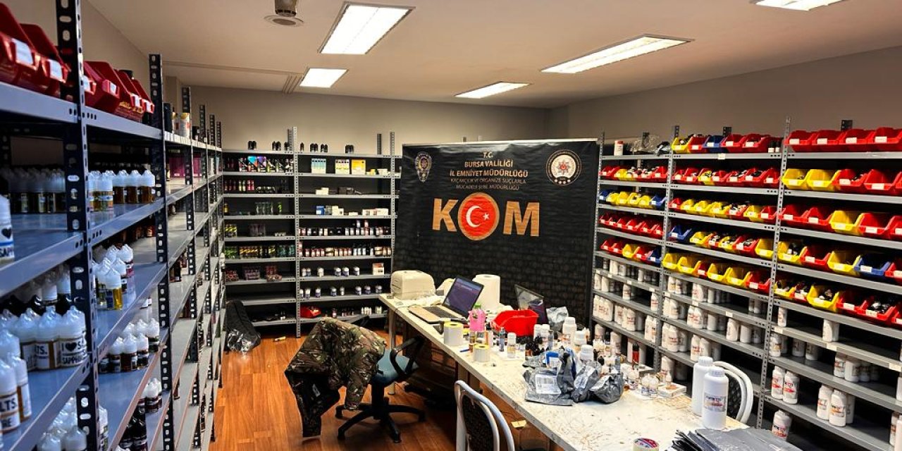 Bursa’da Piyasa Değeri 2 Milyon Lira Olan Gümrük Kaçağı Elektronik Sigara Ele Geçirildi