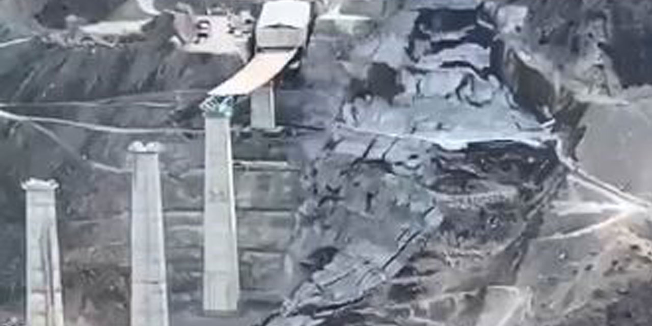 Yusufeli'nde heyelan meydana geldi