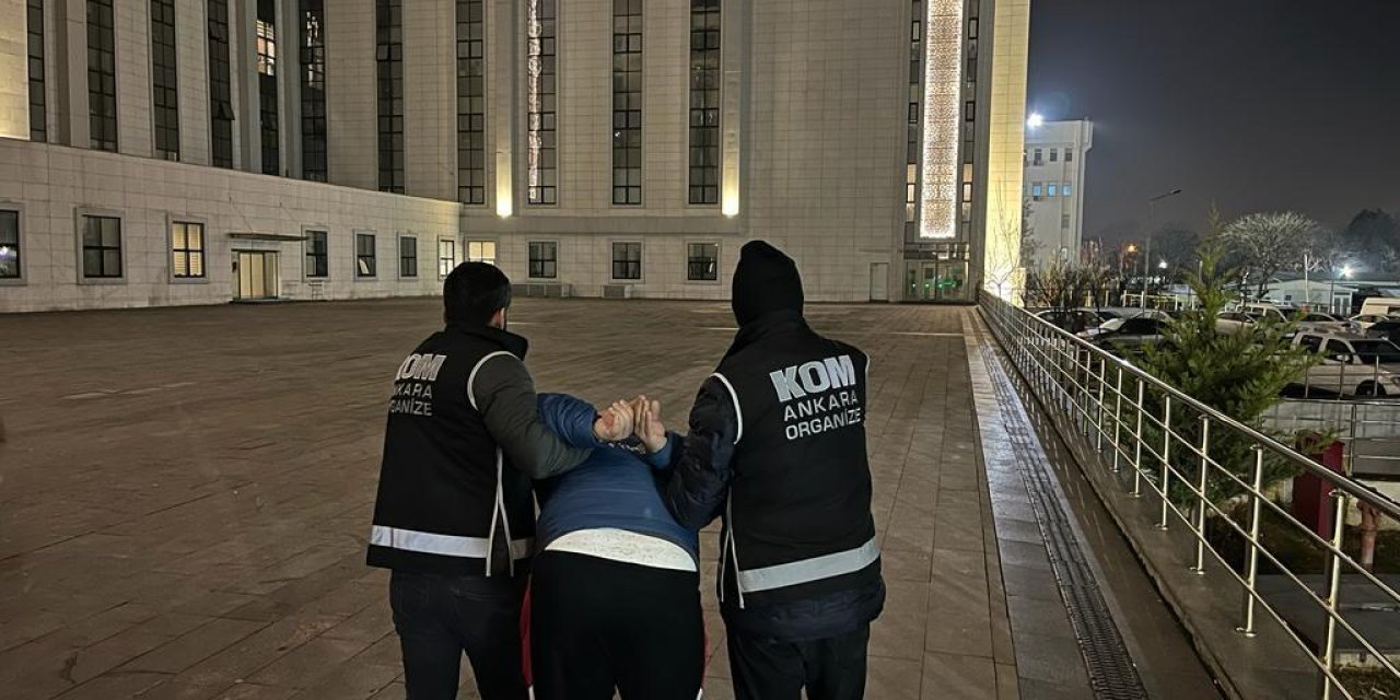 Fetö'den 6 Yıldır Aranan Üsteğmen, Sahte Kimlikle Yakalandı