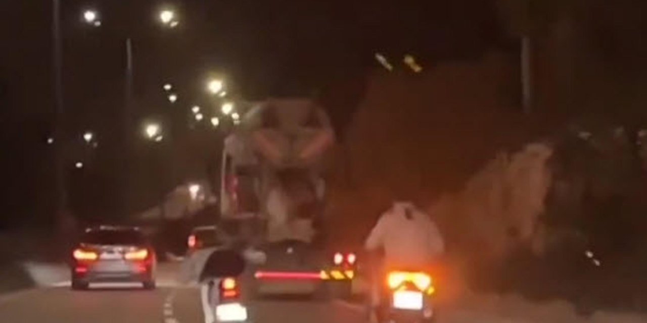 Bodrum'da Motosikletlilerin Tehlikeli Yolculuğu Kamerada