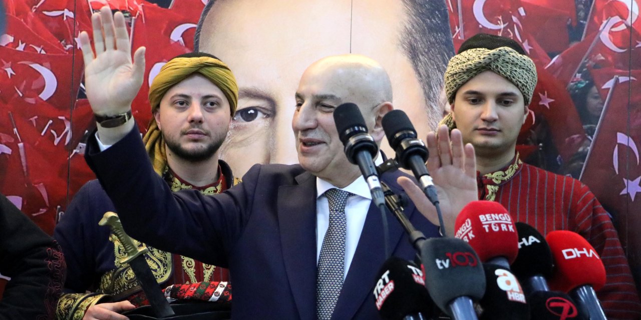 Turgut Altınok: Sahte Anketler Yayımlıyorlar