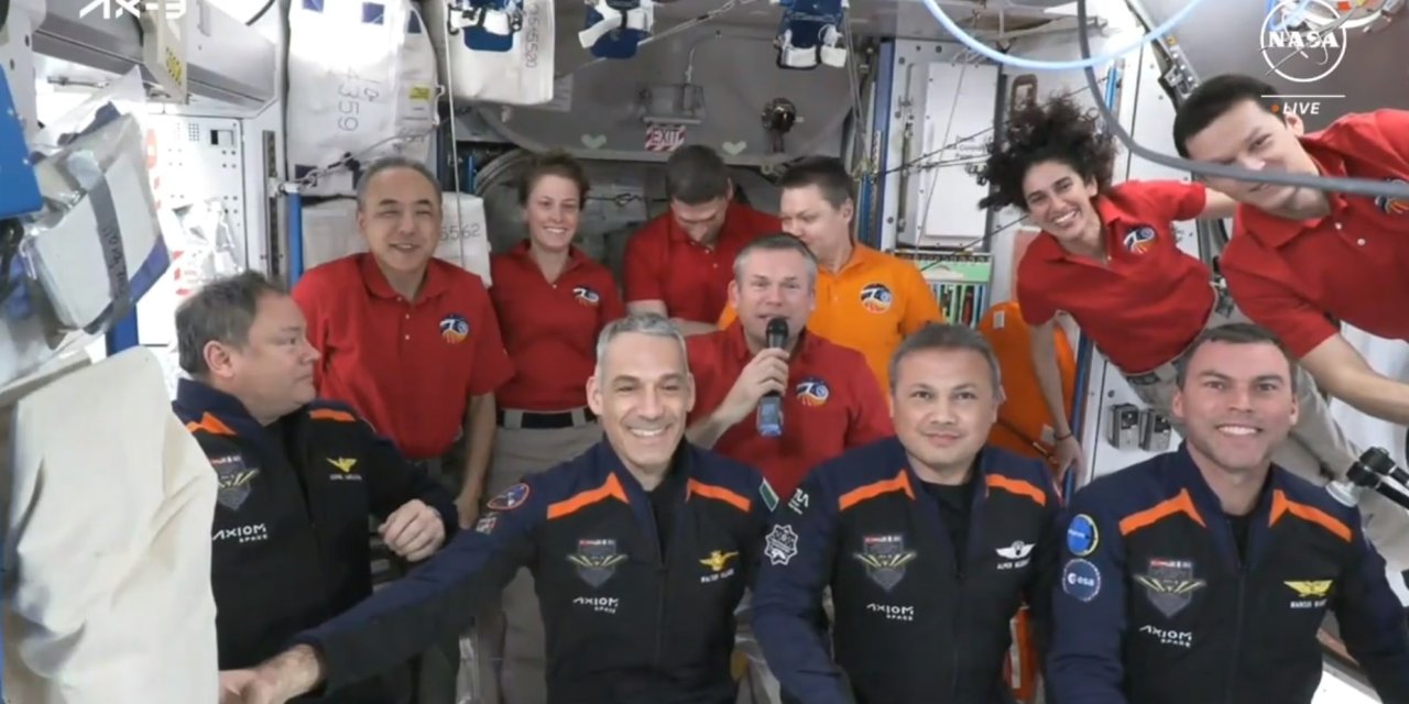 Gezeravcı’nın Uzay Aracı Başarıyla Iss’e Kenetlendi