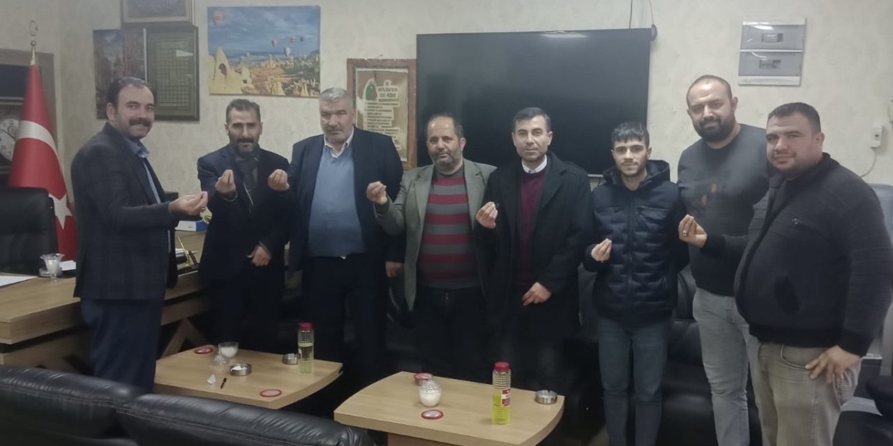 Yeniden Refah Partisi'nin Gaziantep Araban İlçe Başkanı Mehmet Çınar İstifa Ederek Ocak Partisi'ne Geçti