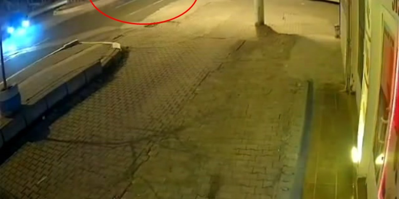 Mardin'de İki Otomobil Çarpıştı: 6 Yaralı; Kaza Anı Kamera