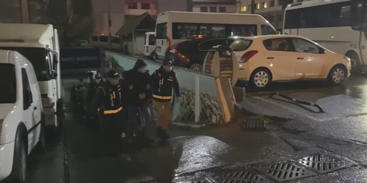 Büyükçekmece Belediyesi'ne Rüşvet Operasyonu: Şüpheliler Adliyeye Sevk Edildi